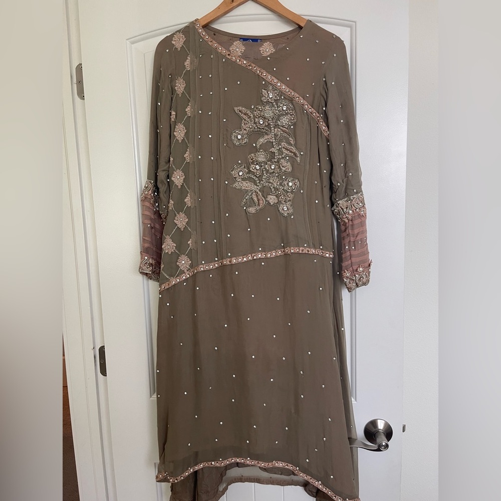 Pakistani Formal Wear size small